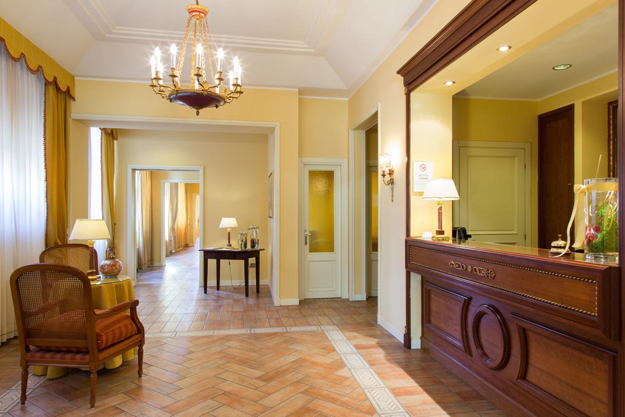 Hotel Tuder Todi Bagian luar foto